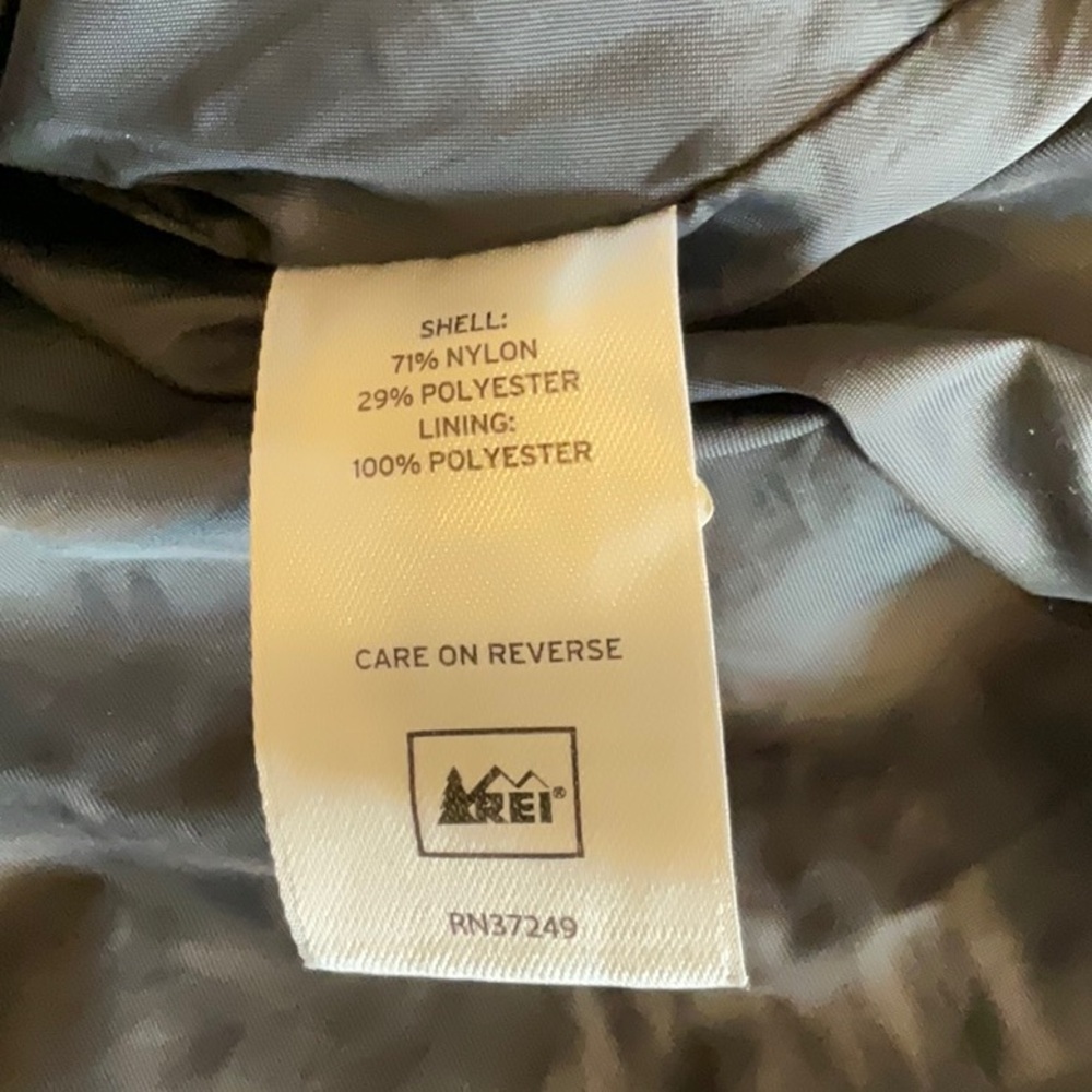 REI Kids Olive Raincoat - Picture 8 of 8